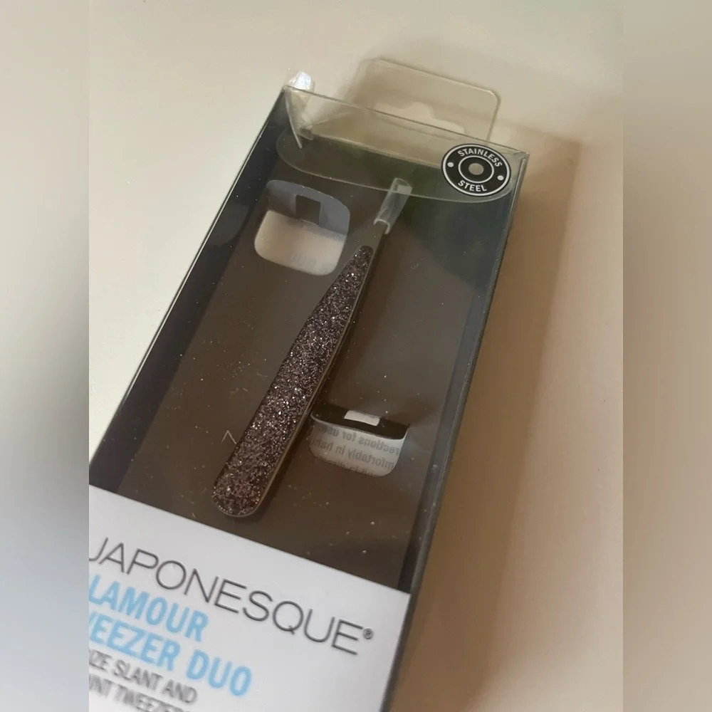 Japonesque Glamour Tweezer Mini Point, Brand New, Stainless Steel Professional